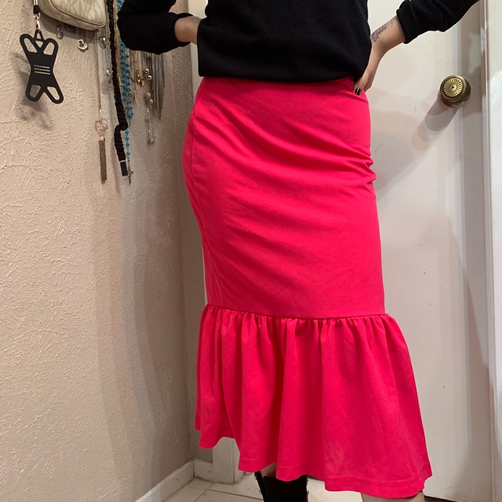 Cute pink skirt